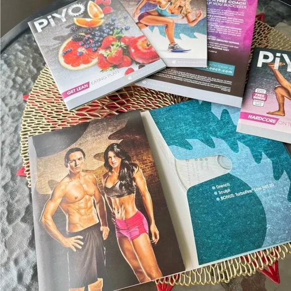 Piyo beach body Workout Set - Picture 2 of 5